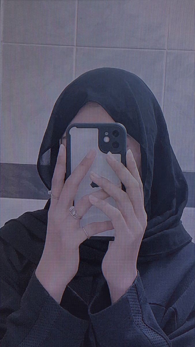 Instagram Stylish hijab girl Instagram Stylish hijab girl