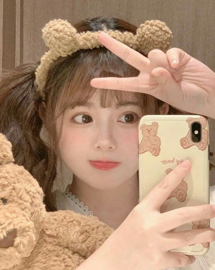 Korean Girl dp Hidden face Korean Girl dp Hidden face