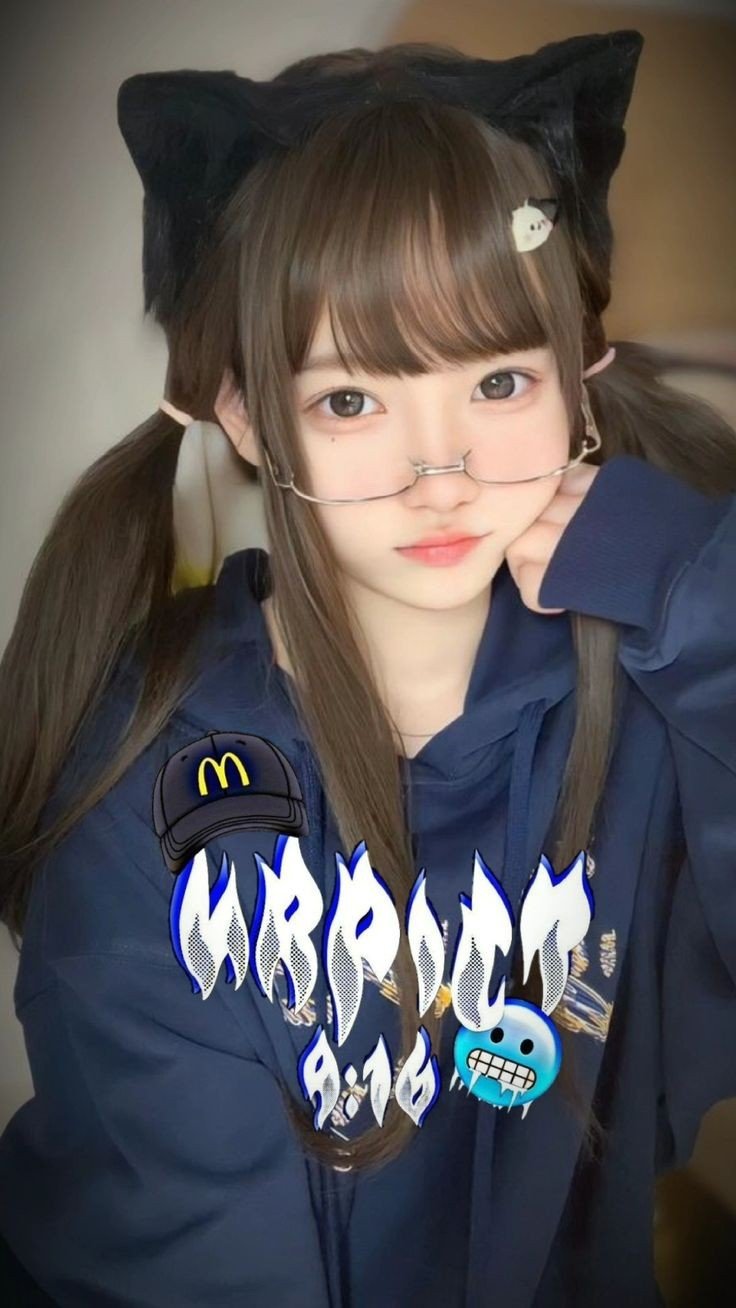 Korean Girl dp Hidden face Korean Girl dp Hidden face