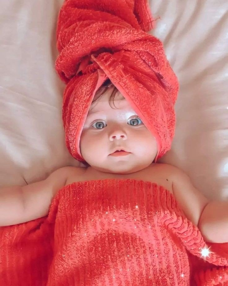 Stylish cute baby girl dp Stylish cute baby girl dp