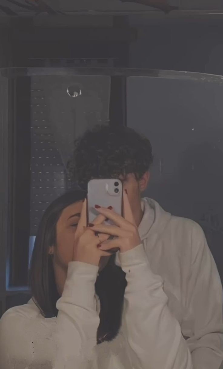 couple profile pictures couple profile pictures