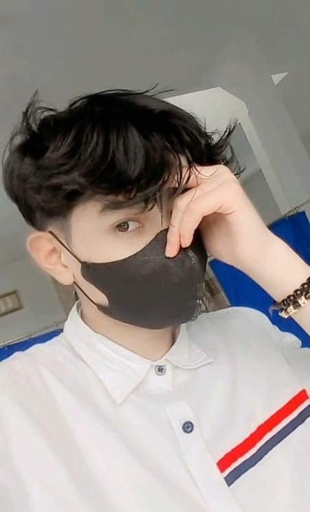 cute boy dp