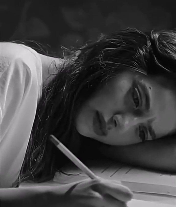 cute sad girl dp cute sad girl dp