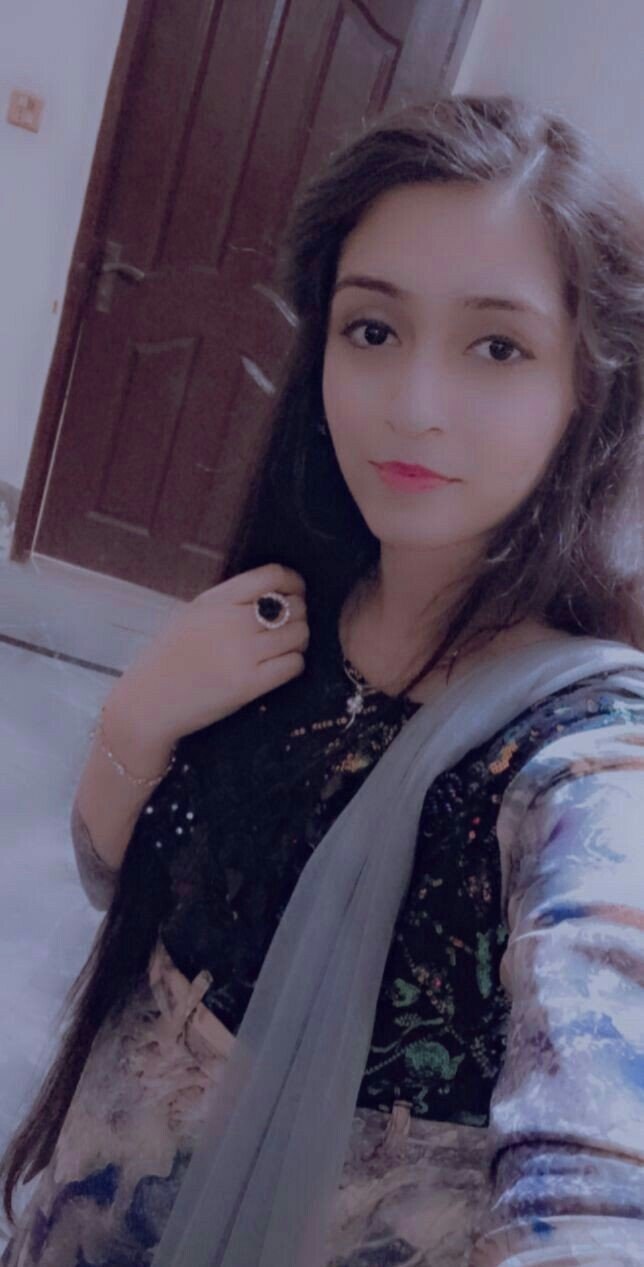 खूबसूरत लड़कियों की फोटो खूबसूरत लड़कियों की फोटो
